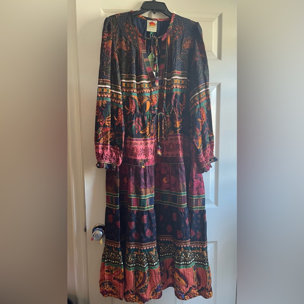 FARM Rio-mixed patch midi dress